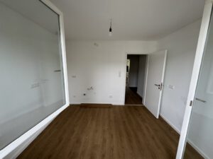 Küche Blick zur Tür