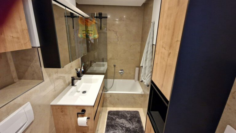 Bad, WC