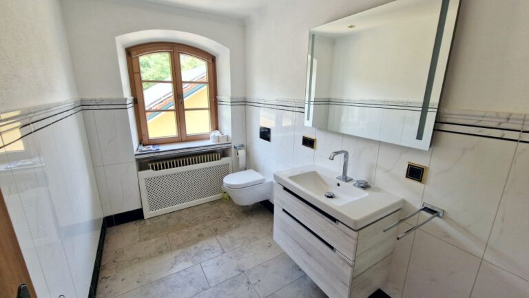 OG -Gäste-WC