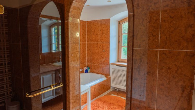 OG - Bad, Dusche
