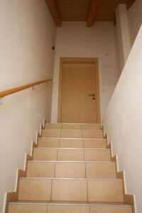 Treppe in DG-Zimmer