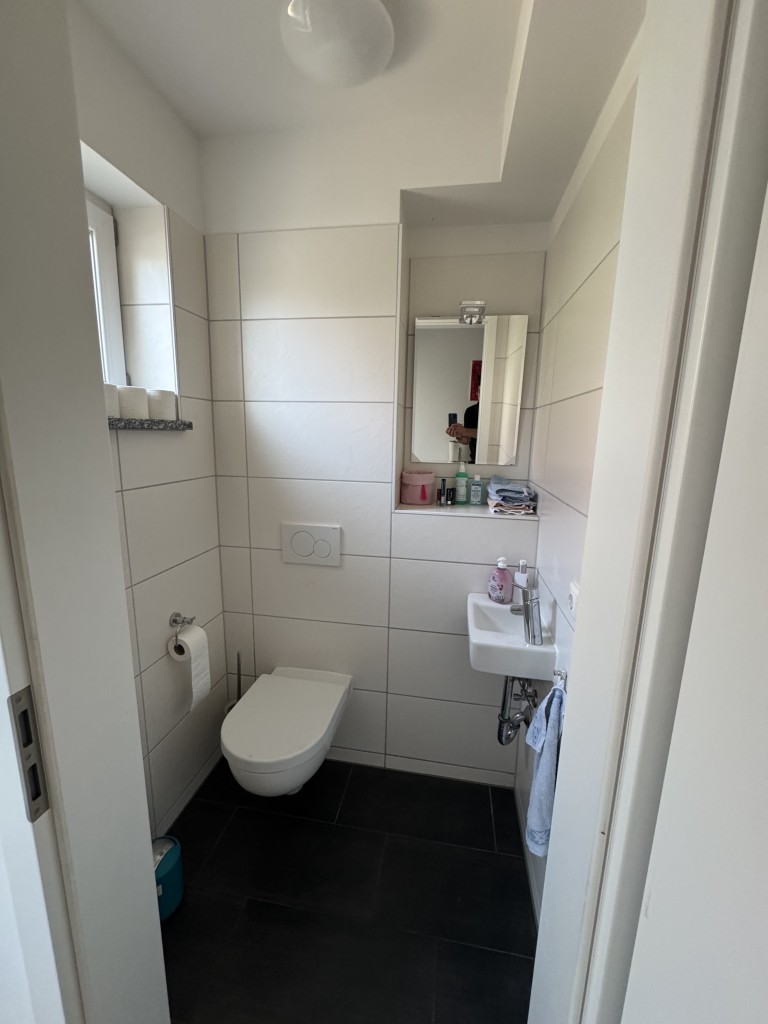 EG_Flur_03_Gäste_WC