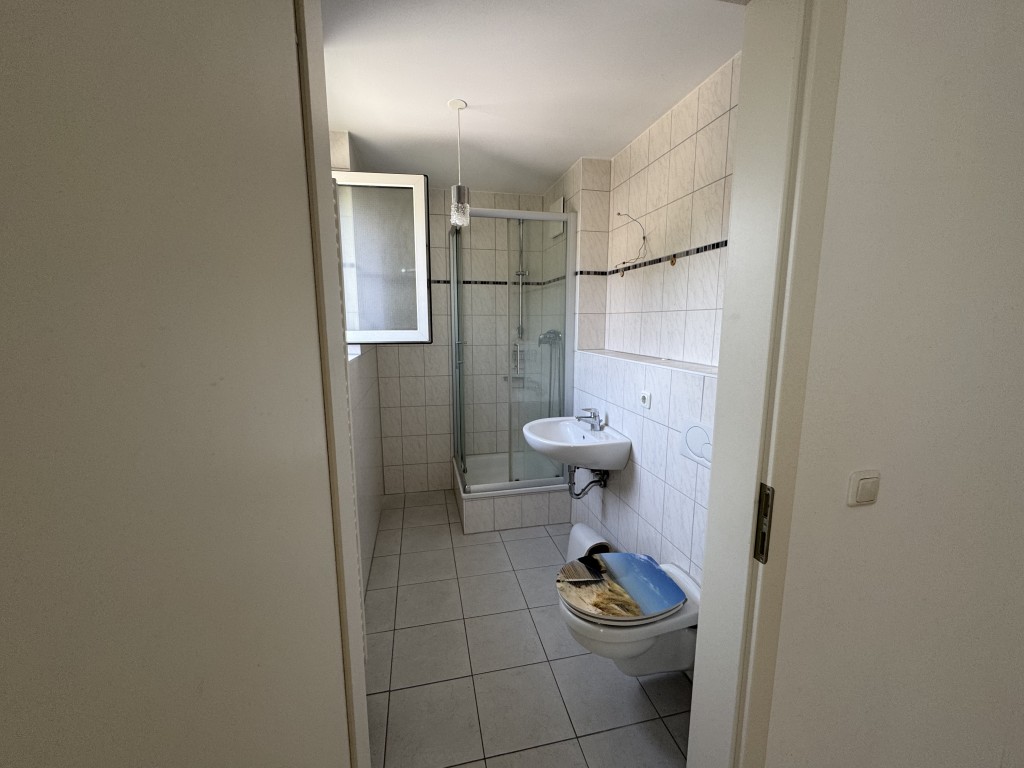 2. Badezimmer