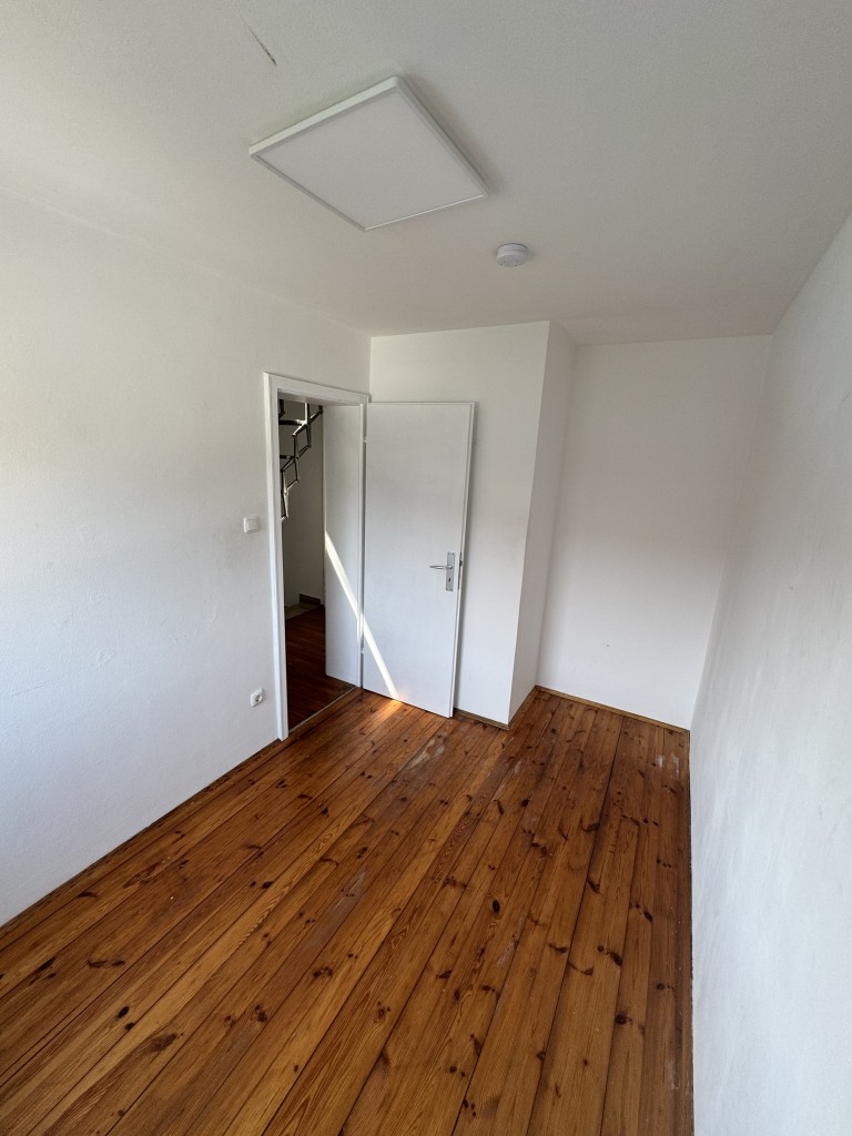 Zimmer 3 II